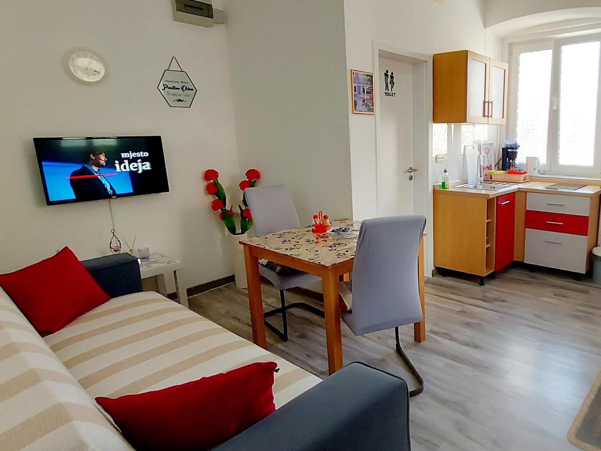 Ema & Sea Apartment'S Pula Dış mekan fotoğraf