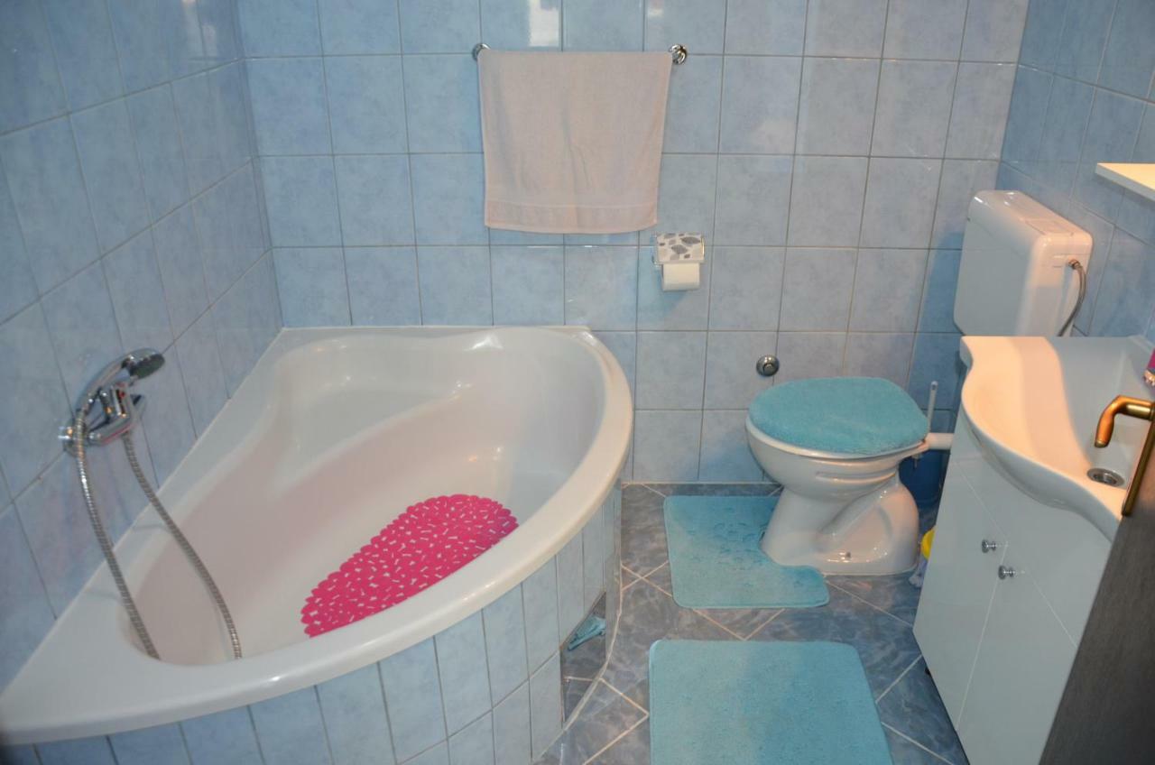 Ema & Sea Apartment'S Pula Dış mekan fotoğraf